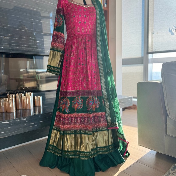 NWT Vibrant Gaji Silk Salwar with TSR Lehenga- XS Navratri Ready! - Picture 3 of 16